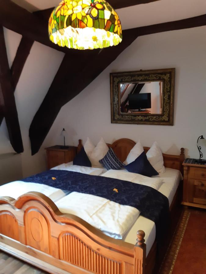 Hotel Altfraenkische Weinstube Rothenburg ob der Tauber Exterior foto